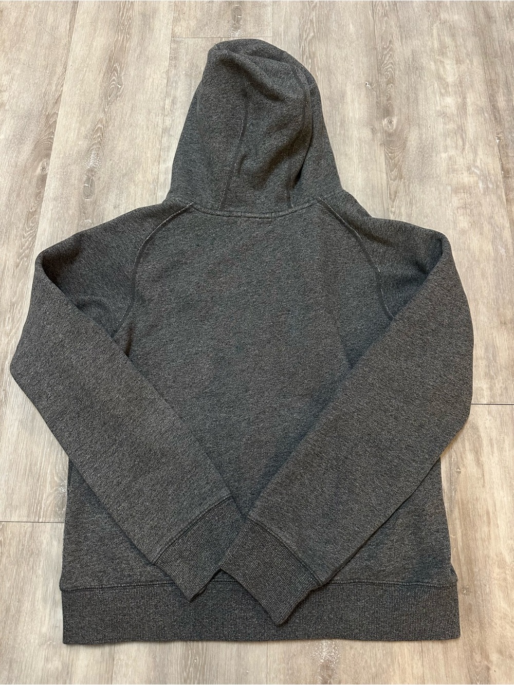 Aritzia (TNA) Large Grey Zip Hoodie - Picture 4 of 4